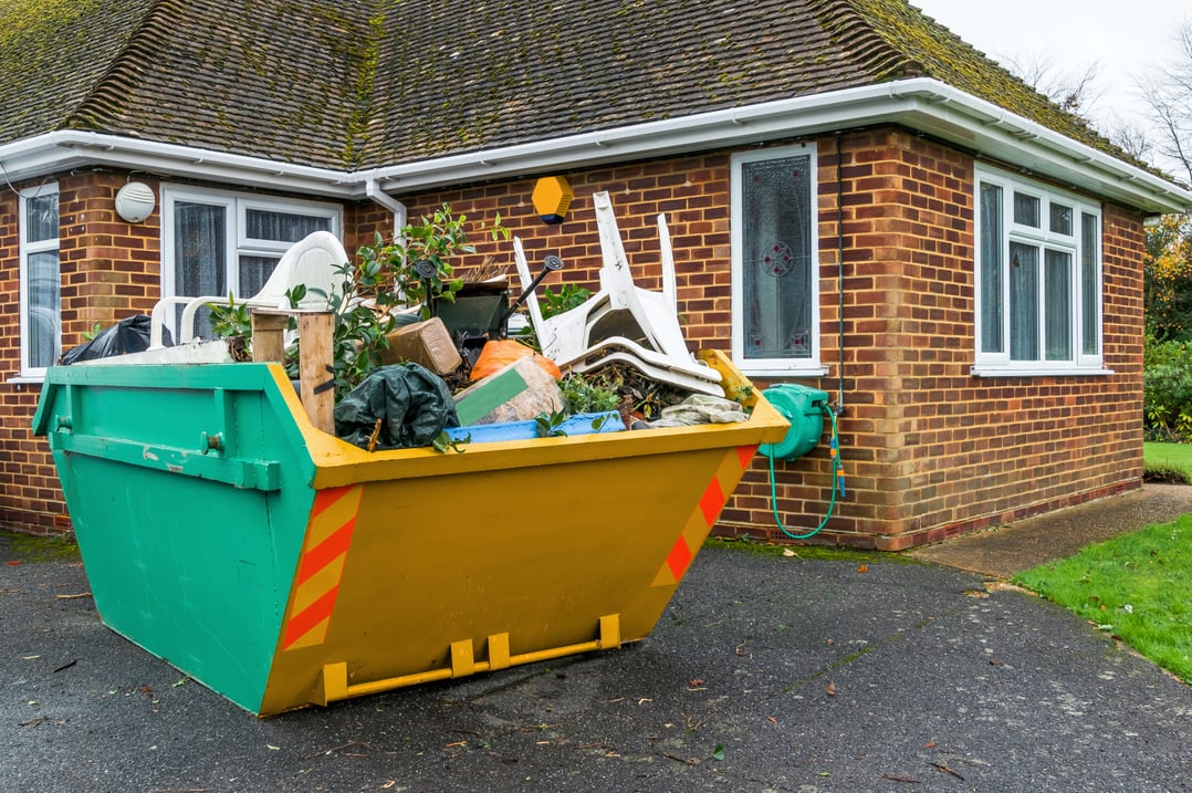 Full rubbish skip